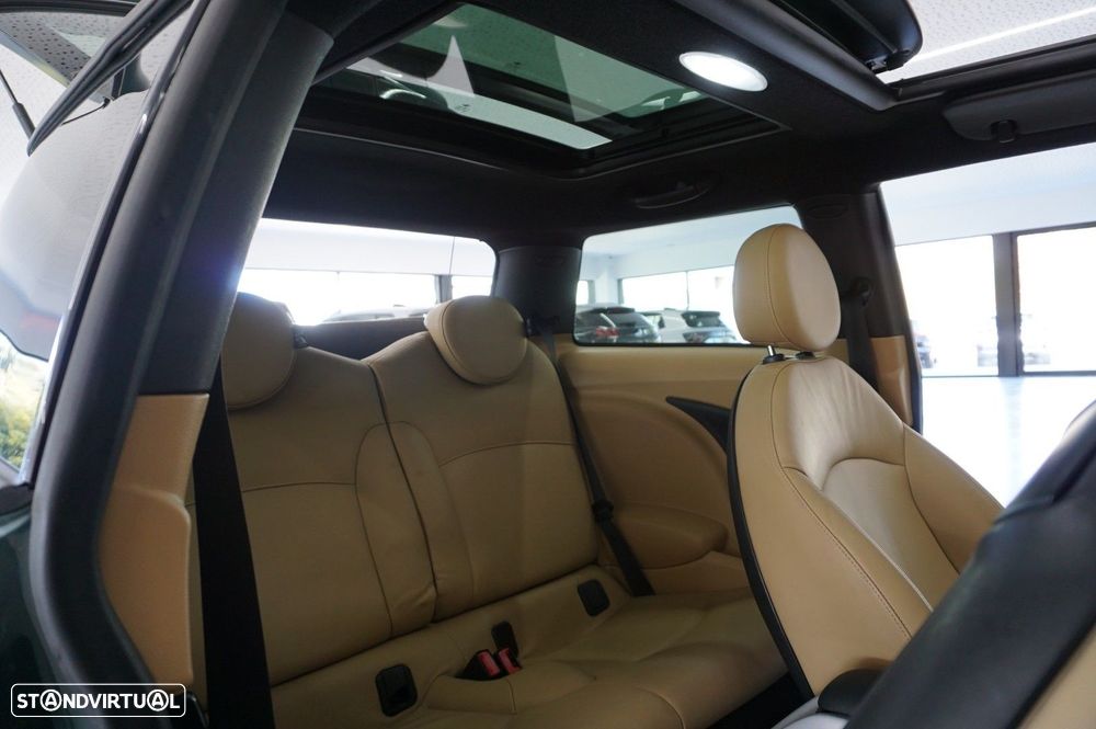 MINI 3 Portas Cooper D - 20