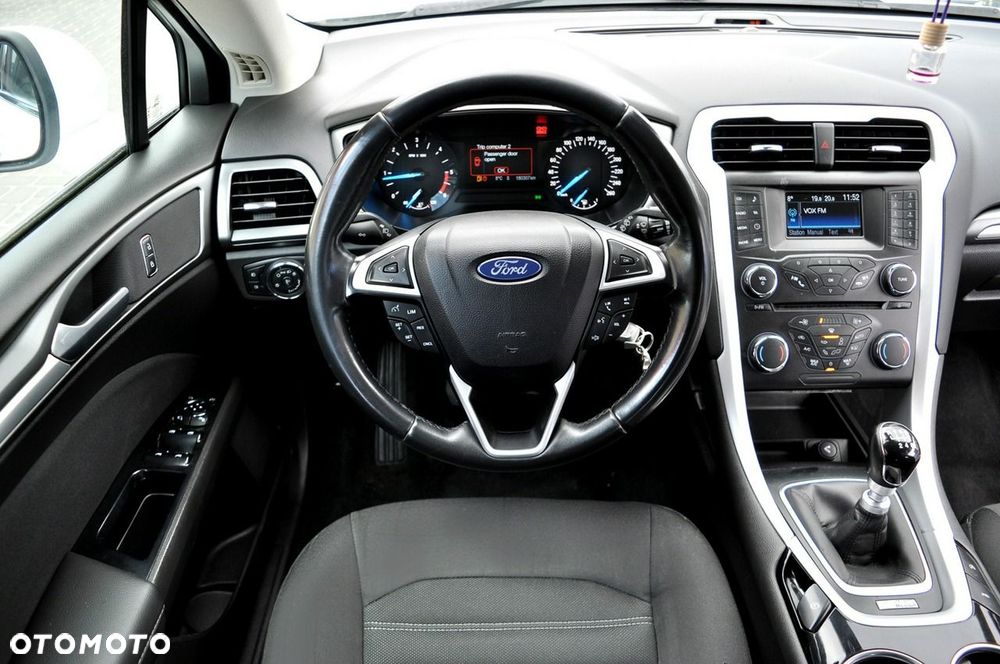 Ford Mondeo 2.0 TDCi Ambiente - 6