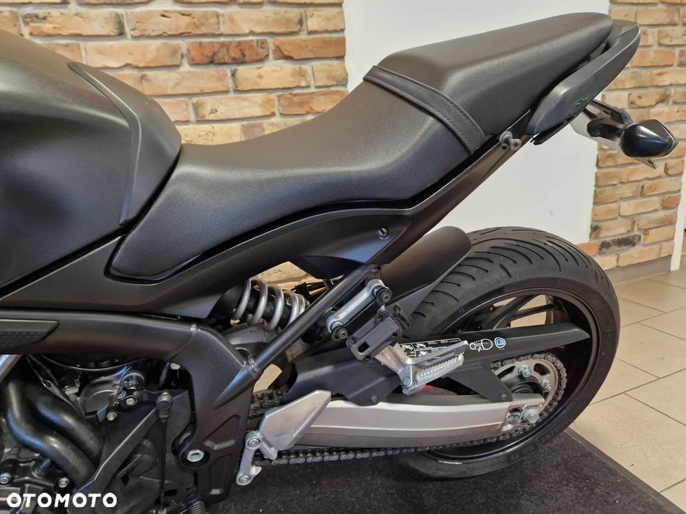 Honda CB - 15