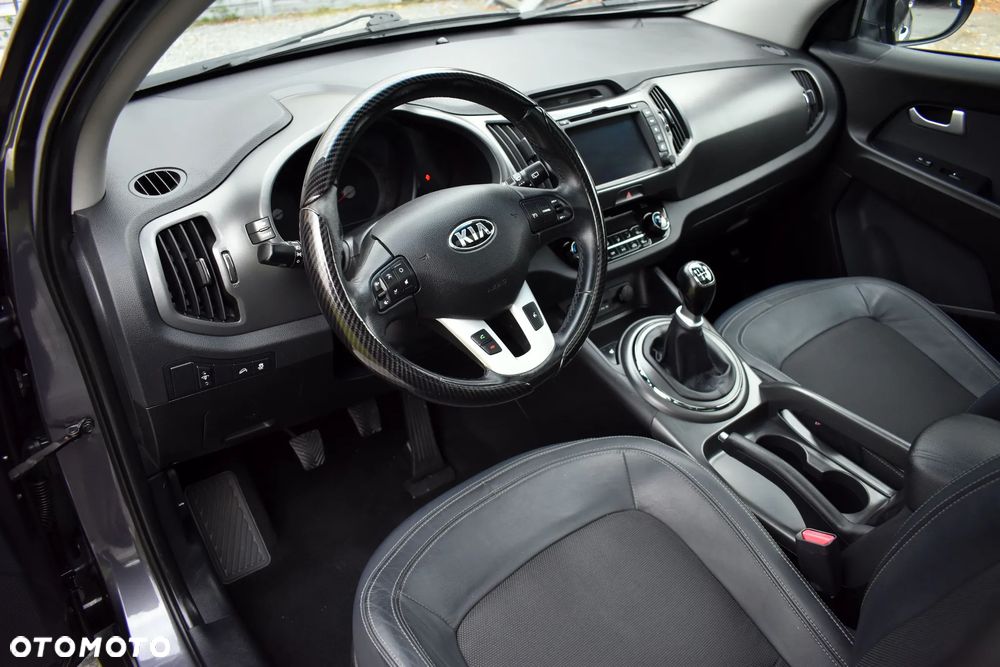 Kia Sportage 1.7 CRDI 2WD Vision - 24