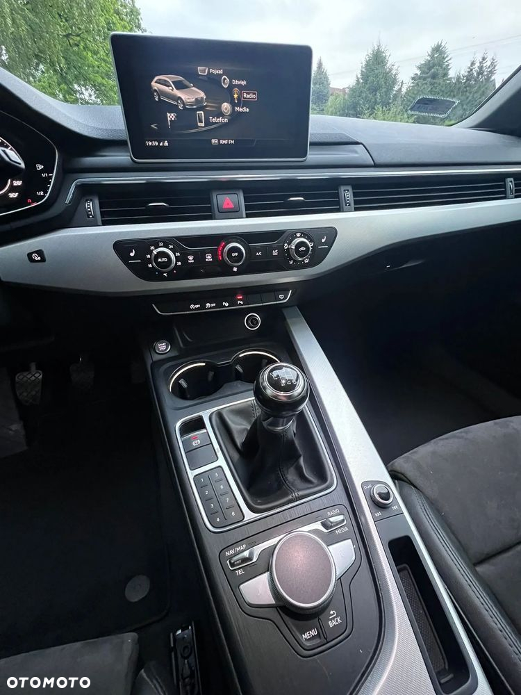 Audi A4 - 13