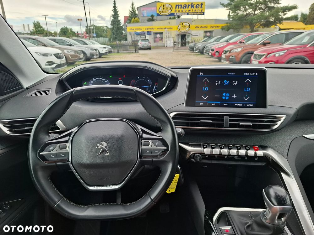 Peugeot 5008 BlueHDi 130 Active Pack - 21