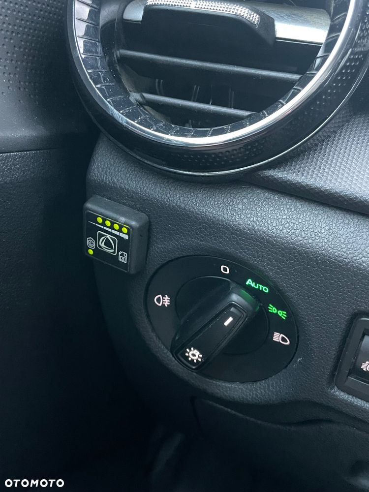 Skoda Fabia 1.0 Ambition - 9