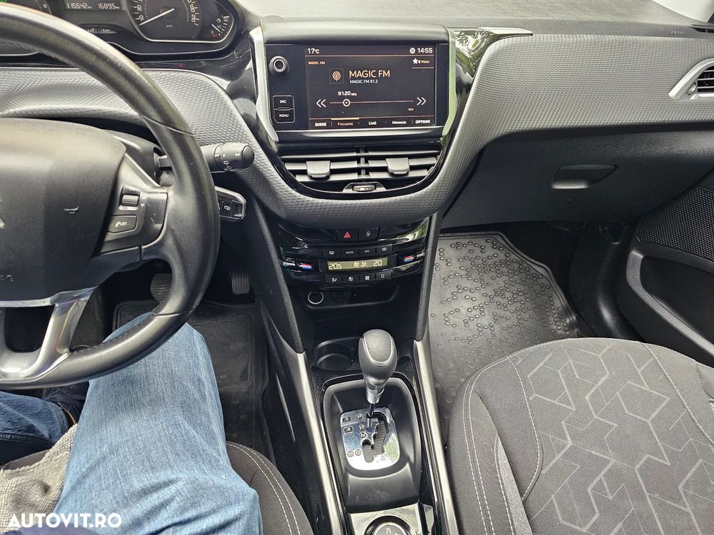 Peugeot 2008 - 19