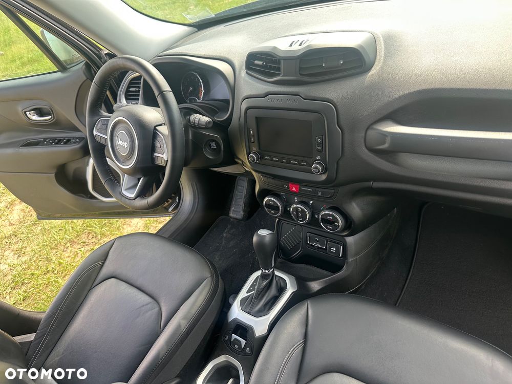 Jeep Renegade 1.4 MultiAir DSG Business Line - 20
