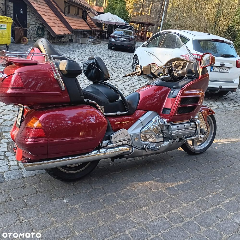 Honda GL - 4