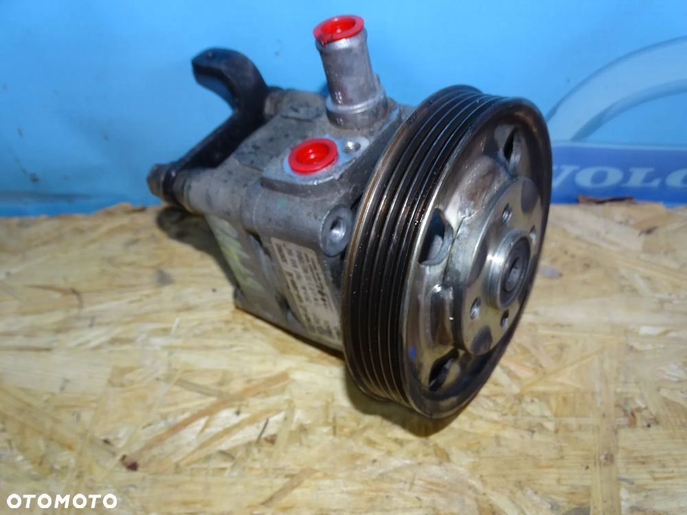 POMPA WSPOMAGANIA VOLVO V70,S80,XC60, 2.4D 31202095 2007- - 2
