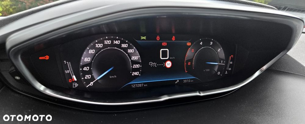 Peugeot 3008 BlueHDi 130 Stop & Start Allure Pack - 22