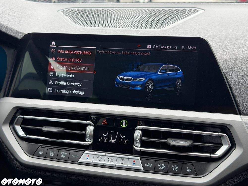 BMW Seria 3 320e Sport Line - 9