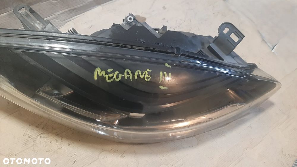 Lampa MEGANE III prawa lub lewa 36743675 - 4