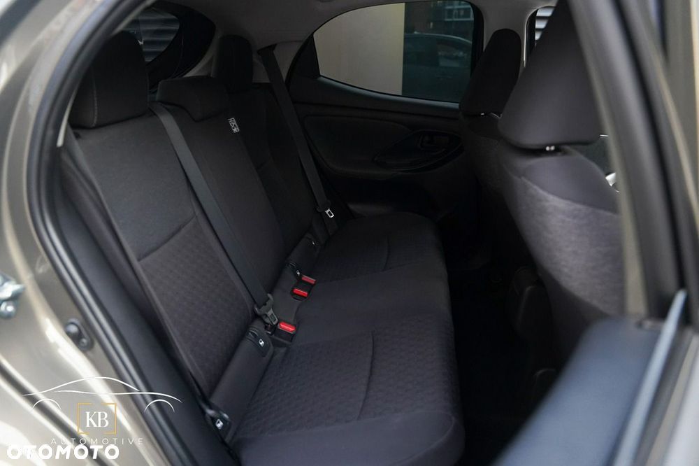 Toyota Yaris Hybrid 1.5 Premiere Edition - 21