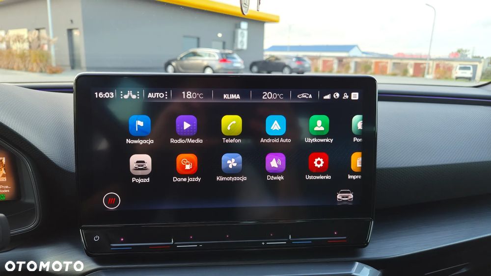 Cupra Leon 1.5 eTSI DSG - 33