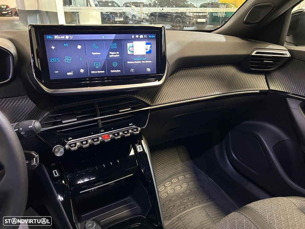 Peugeot 2008 1.2 Hybrid Allure e-DCS6 - 24