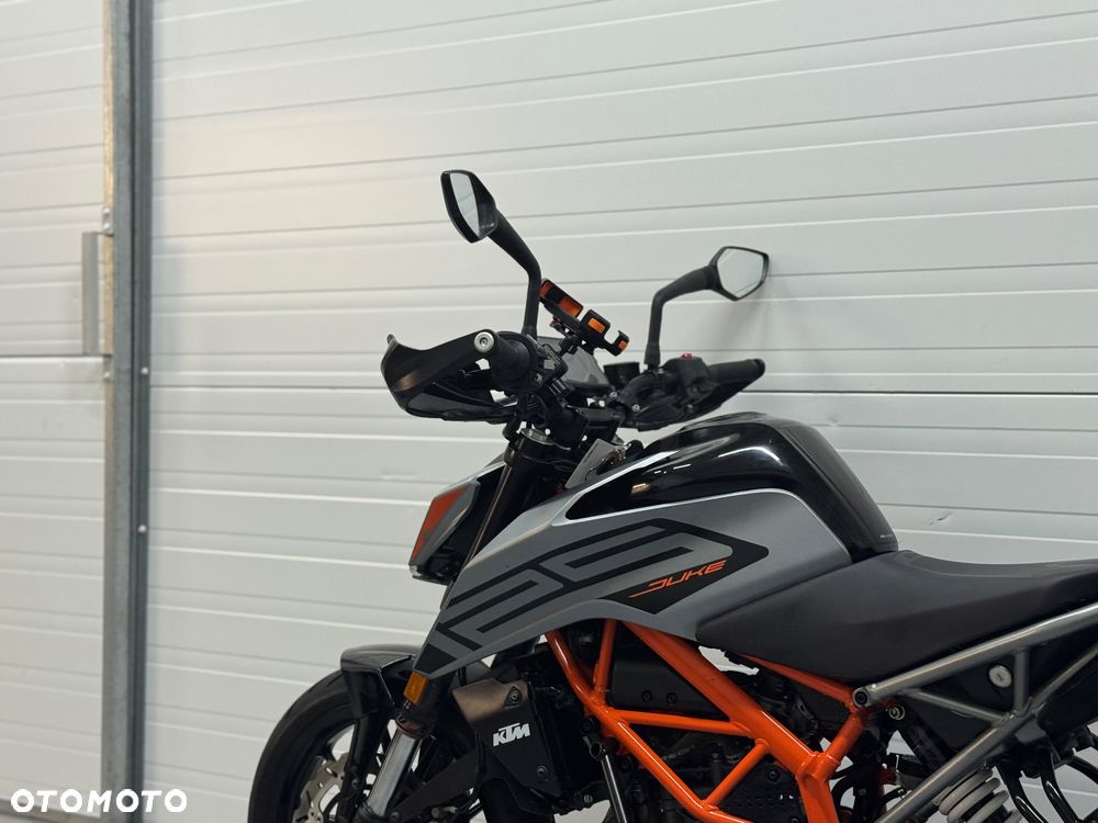 KTM Duke - 16