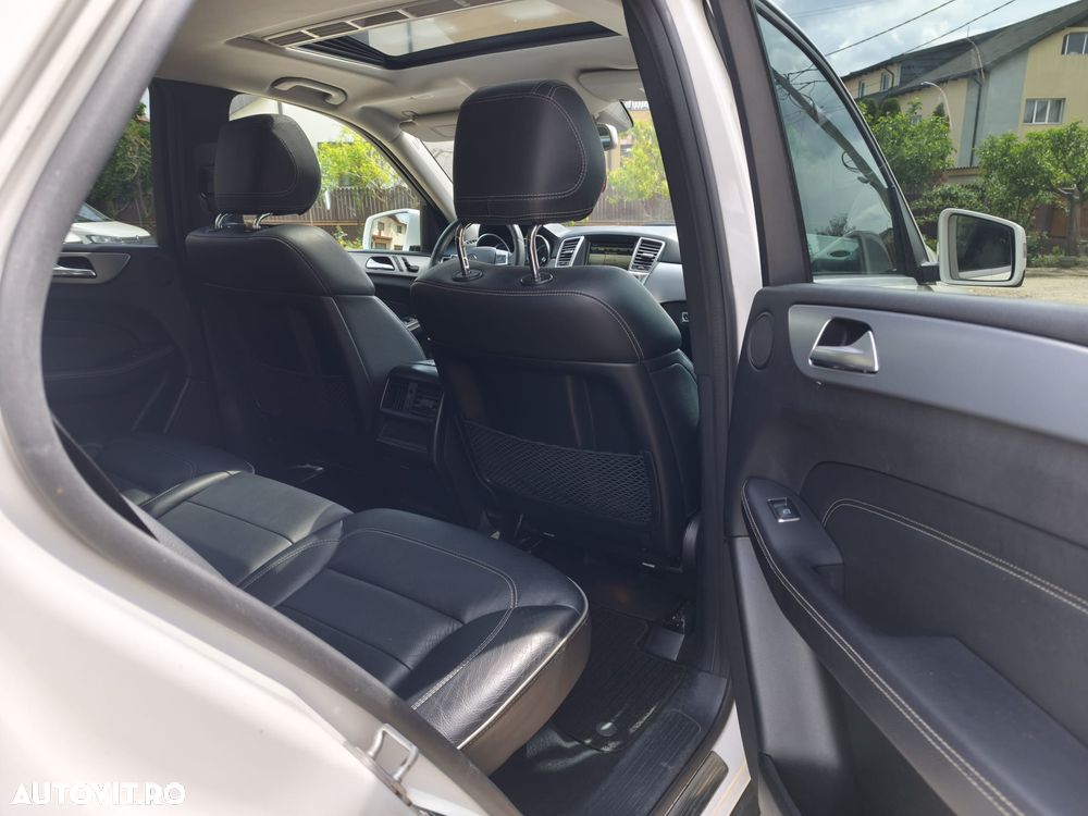 Mercedes-Benz ML 350 BlueTEC 4MATIC Aut - 9
