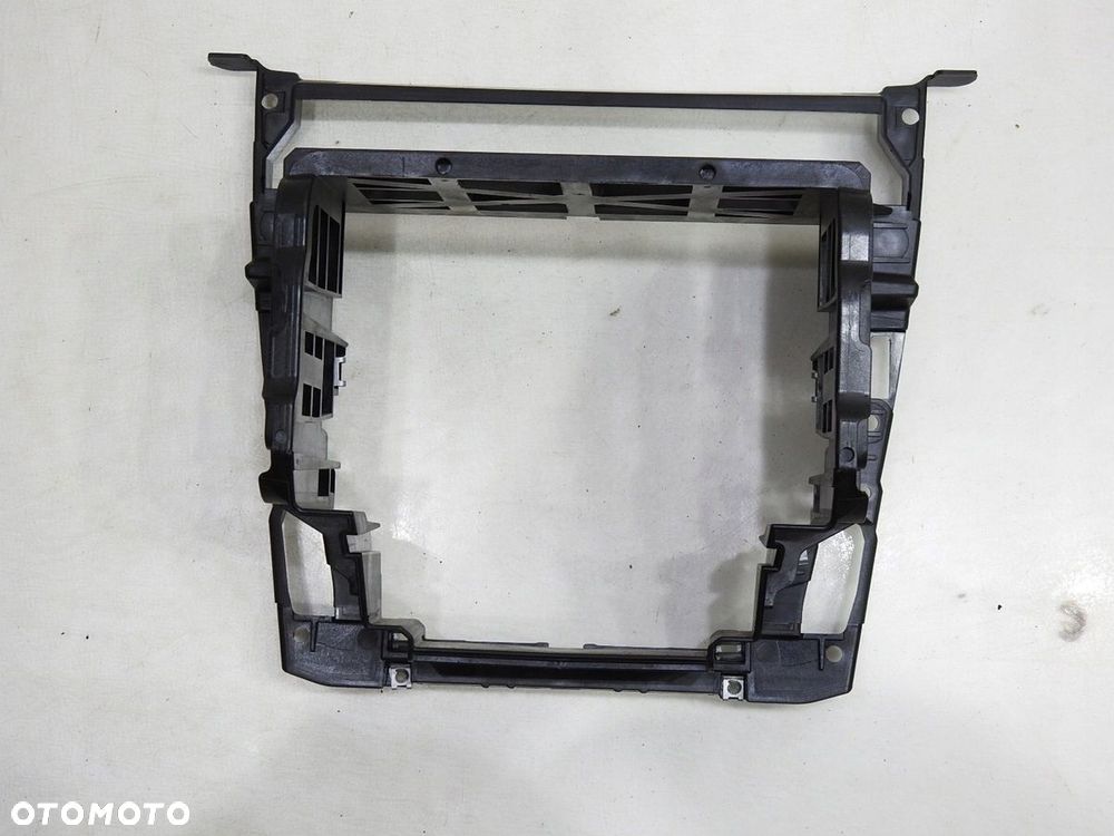 RAMKA STELAŻ RADIA BMW E60 E61 LIFT 6976403 - 3