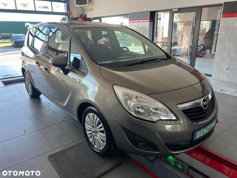 Opel Meriva - 9