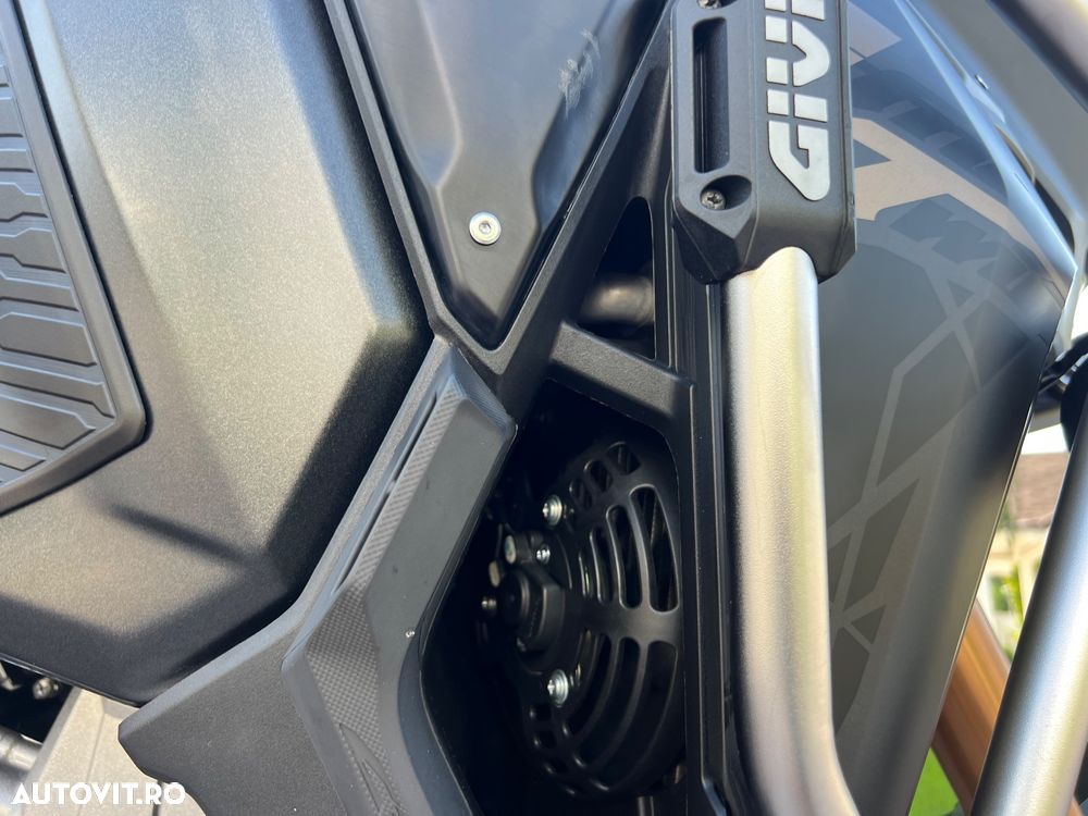 Honda Africa Twin - 26