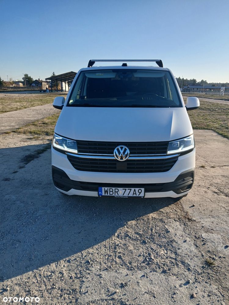 Volkswagen Transporter - 1