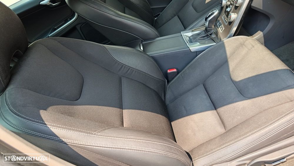 Volvo V60 - 12