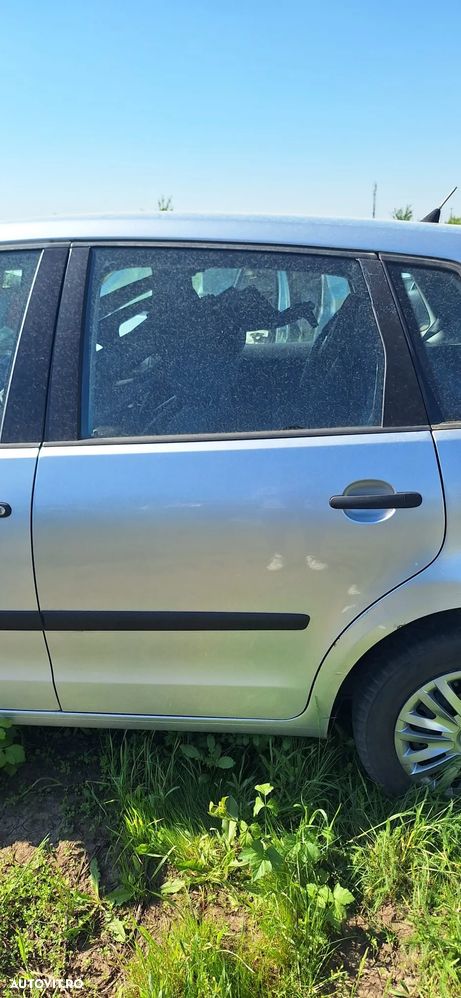 Dezmembrez Volksvagen Polo An 2001 - 5