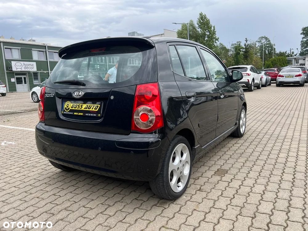 Kia Picanto - 9