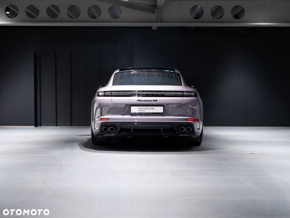 Porsche Panamera 4S E-Hybrid - 4