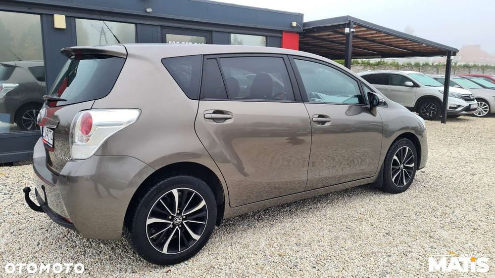 Toyota Verso - 18