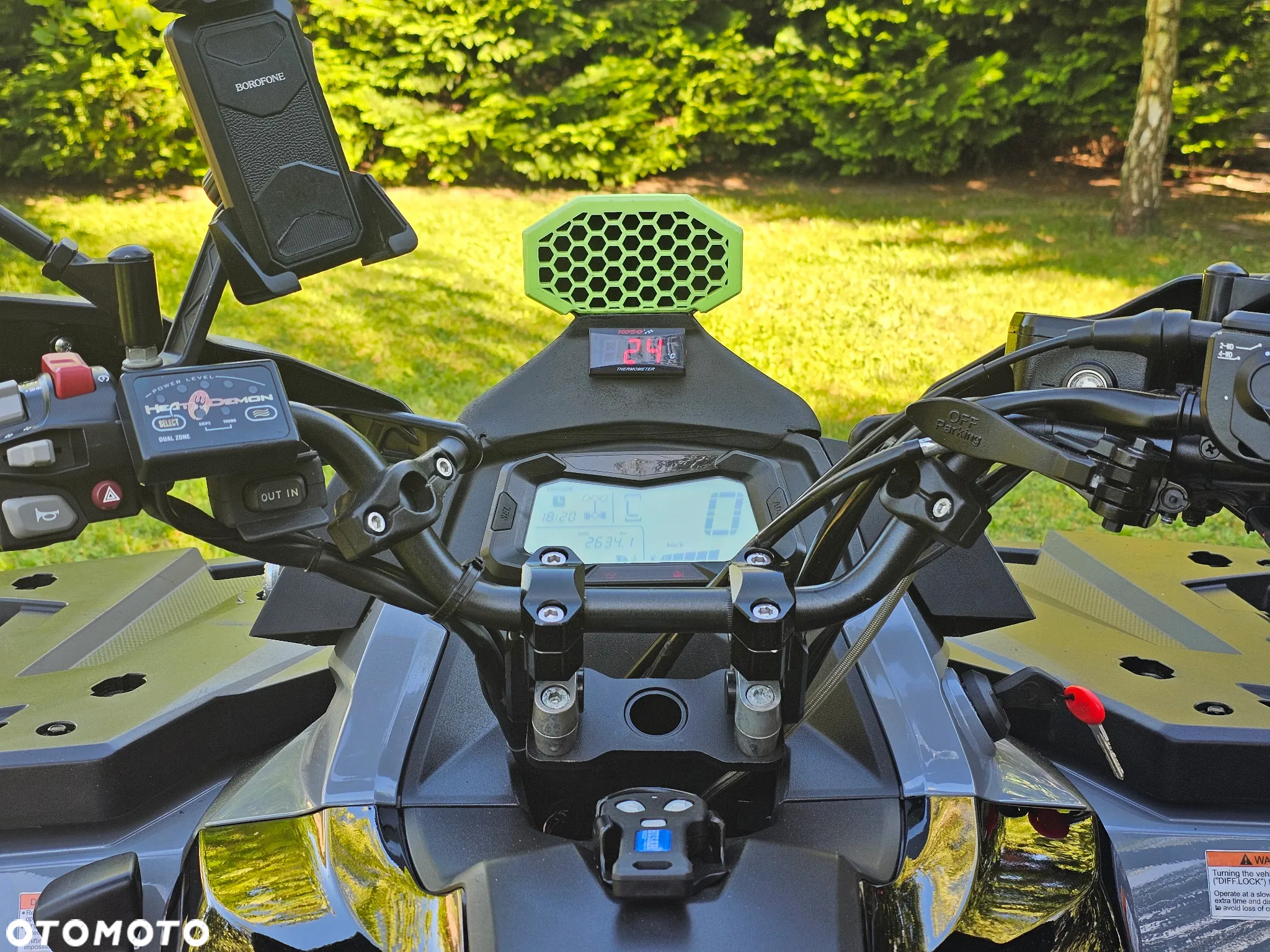 CFMoto CForce - 8
