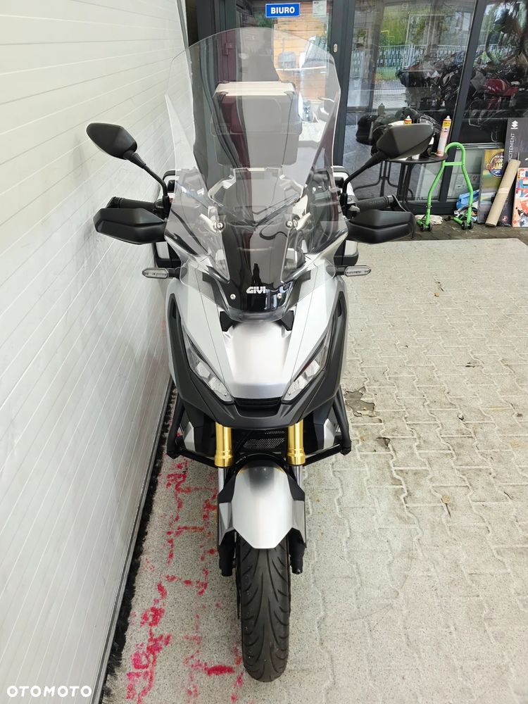 Honda X-ADV - 22