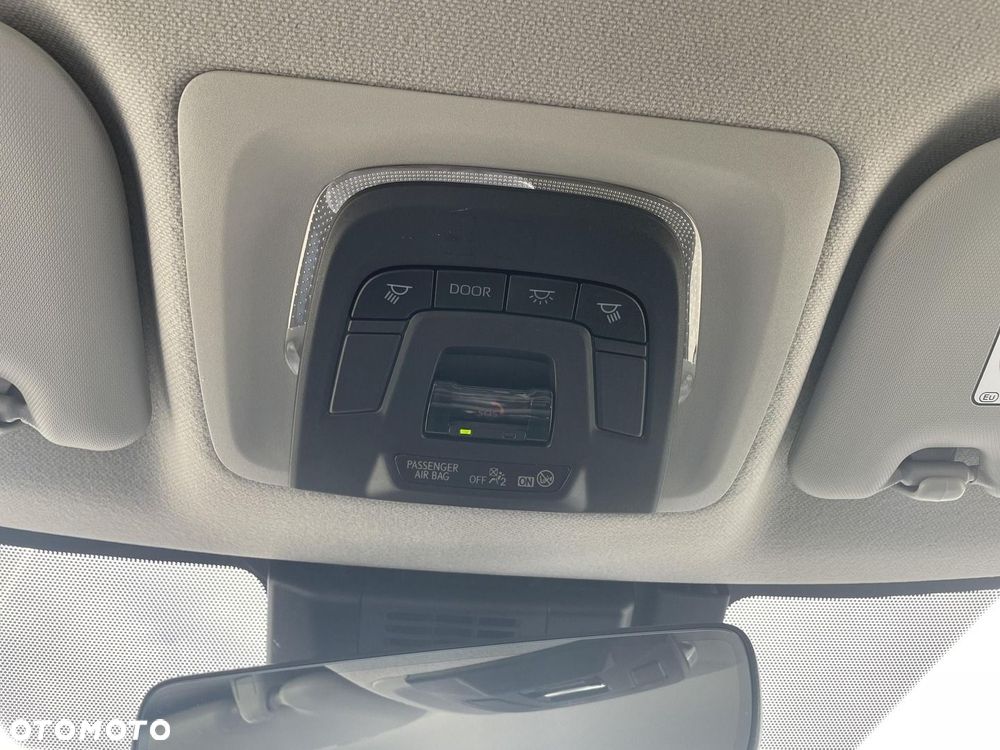 Toyota Corolla 1.8 Hybrid Comfort - 23