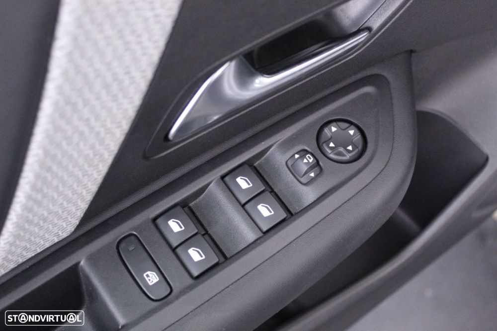 Citroën e-C4 50 kWh Plus - 21