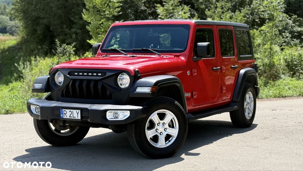 Jeep Wrangler - 8