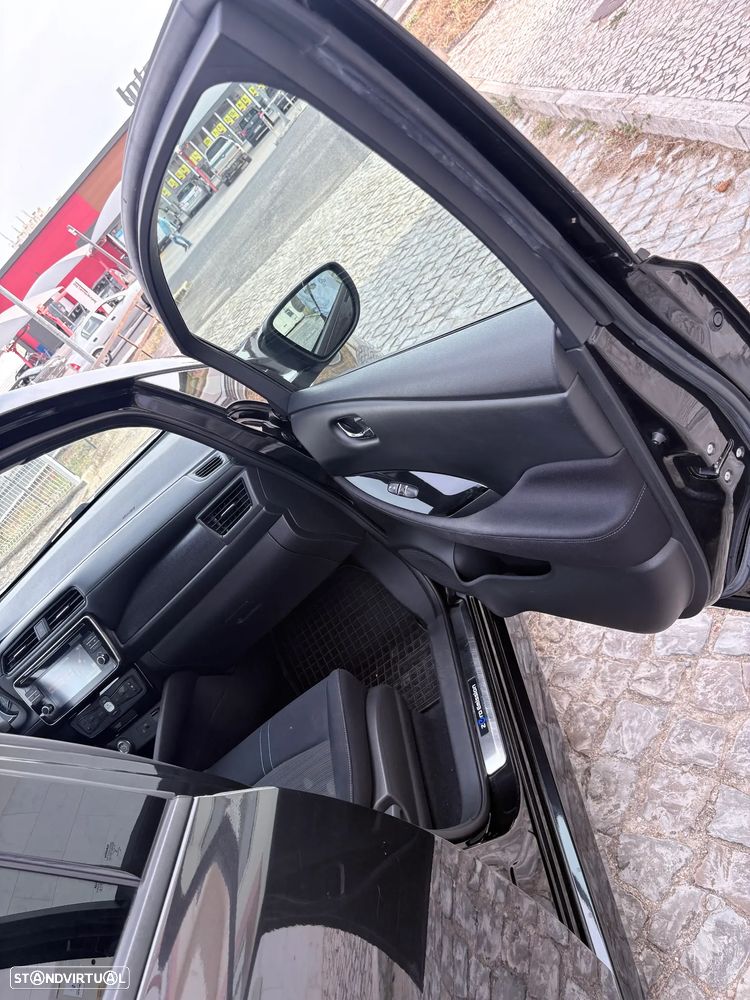 Nissan Leaf N-Connecta - 13