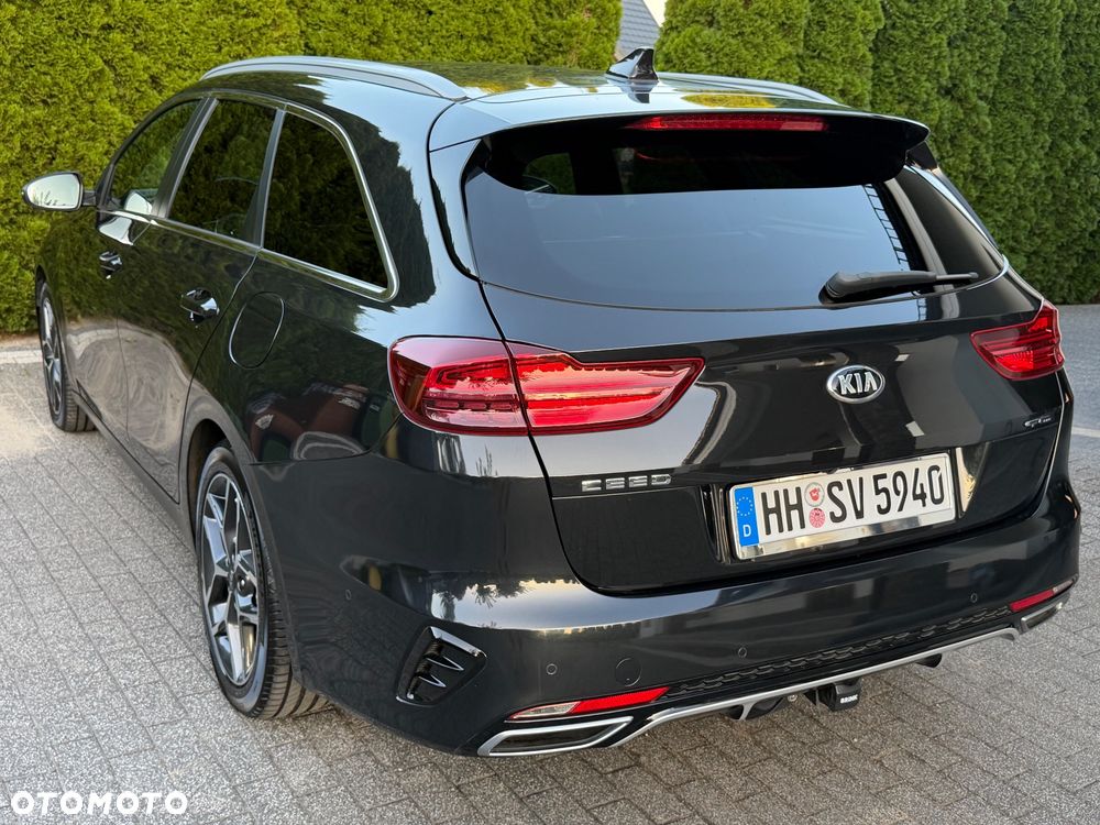 Kia Ceed 1.6 CRDi 136 ISG GT Line - 17