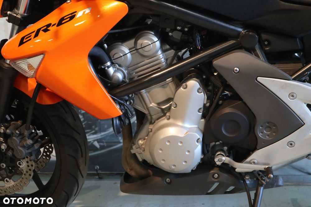 Kawasaki ER - 7