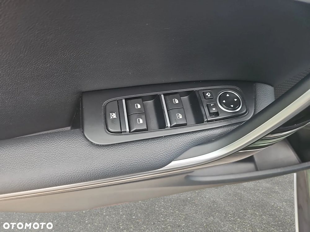 Kia ProCeed 1.5 T-GDI GT Line - 12