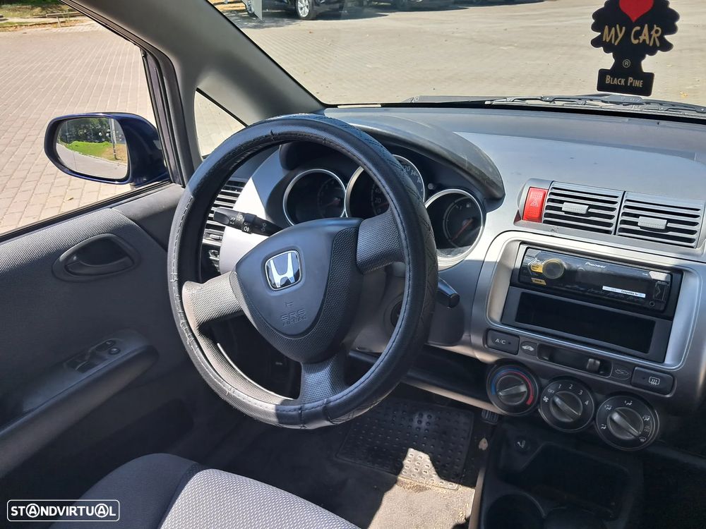 Honda Jazz 1.2 LS AC - 12