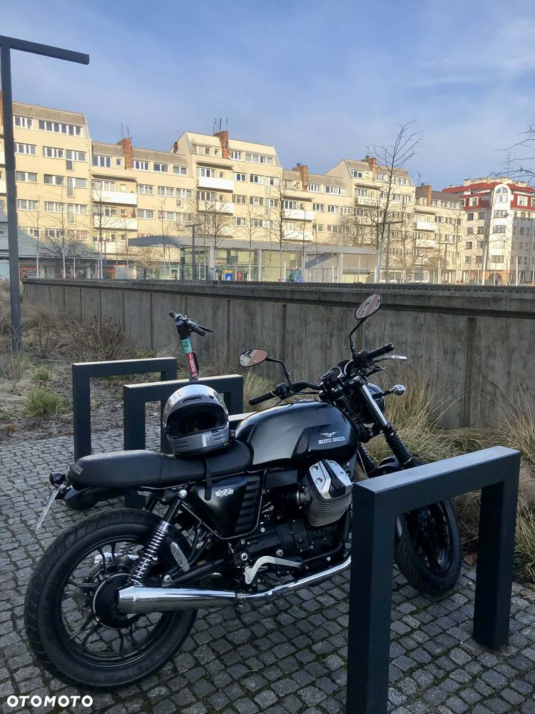 Moto Guzzi V7 - 35