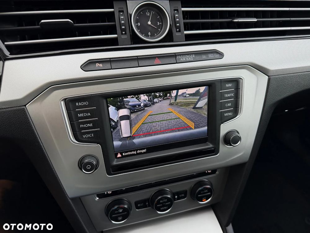 Volkswagen Passat 1.4 TSI BMT ACT Comfortline DSG - 18