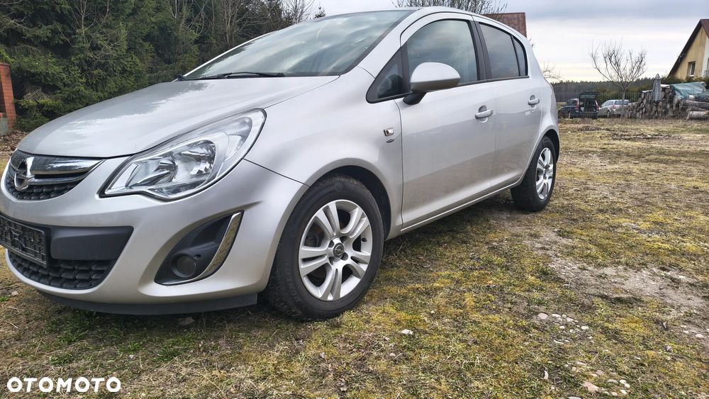 Opel Corsa 1.4 16V Satellite - 5