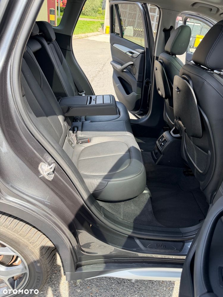 BMW X1 xDrive20d Sport Line sport - 29