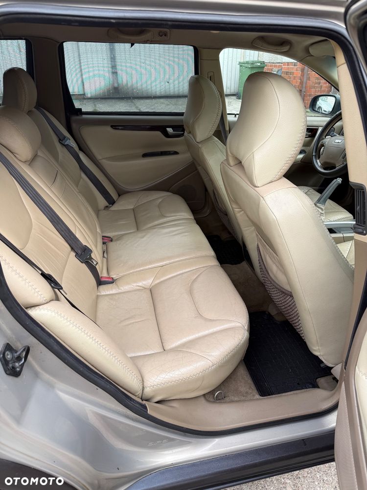 Volvo XC 70 - 5