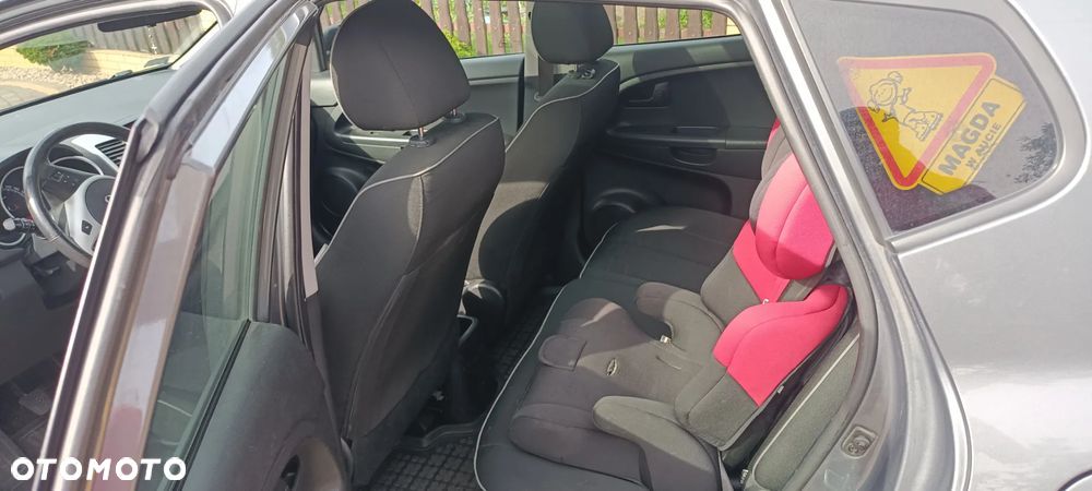 Kia Venga 1.4 L - 9