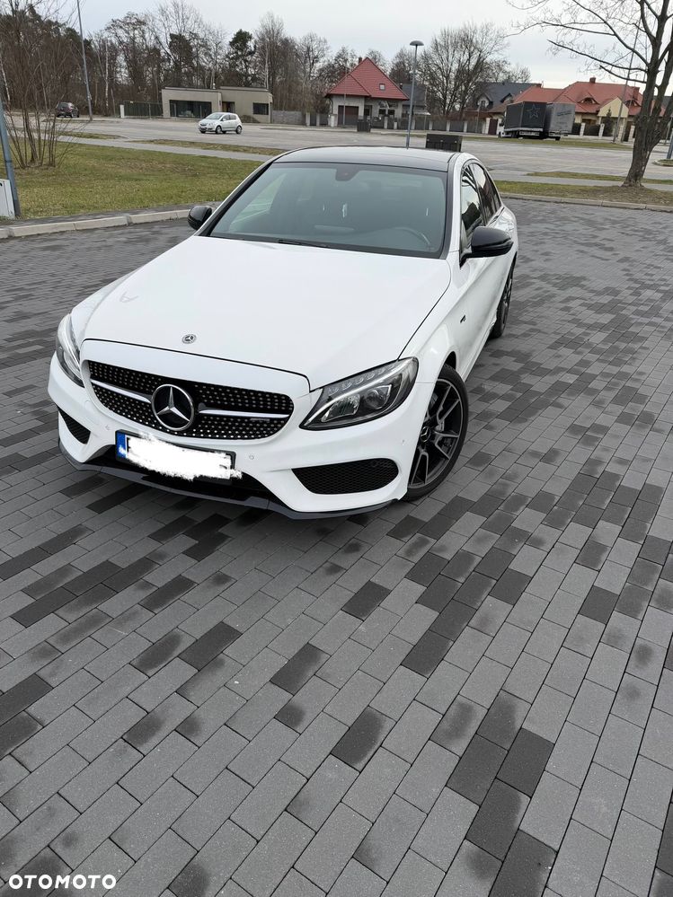 Mercedes-Benz Klasa C AMG 43 4Matic 9G-TRONIC - 38