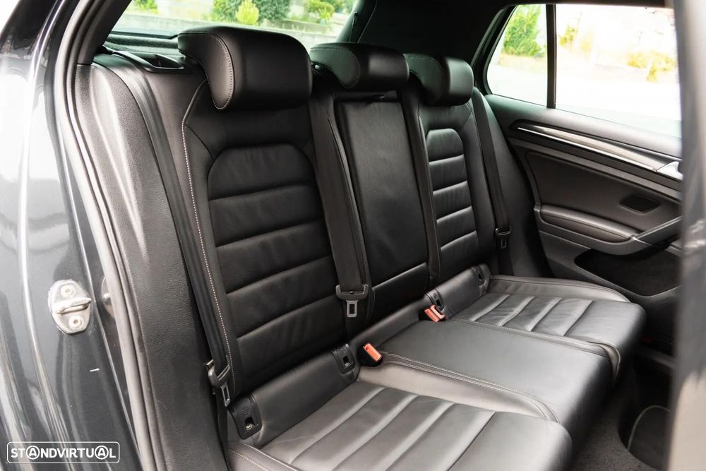 VW Golf 2.0 TDI GTD DSG - 25