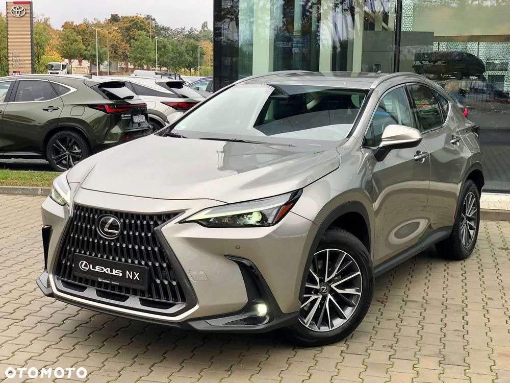 Lexus NX 350h Business AWD - 8