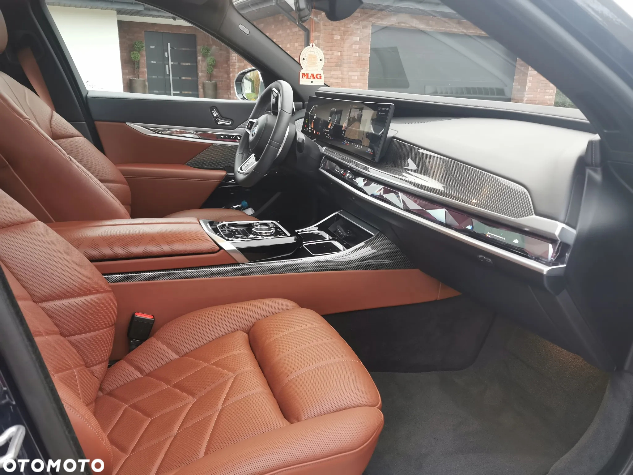 BMW Seria 7 - 10