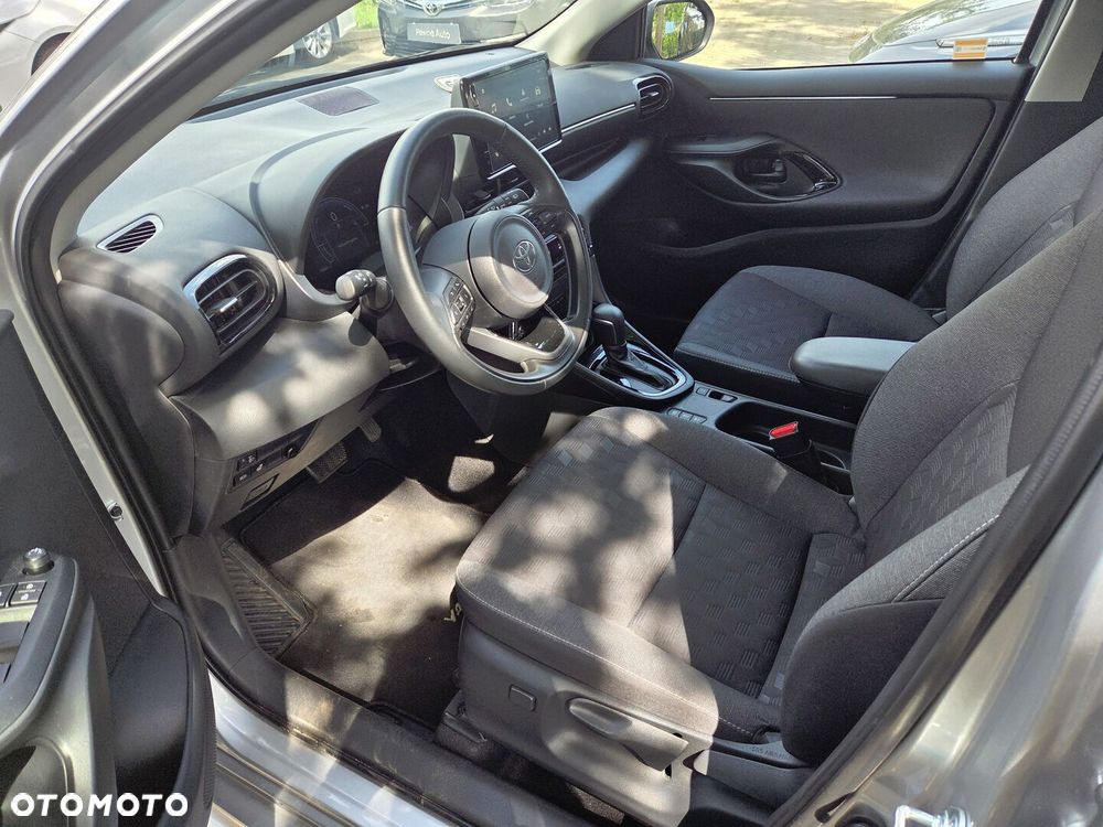Toyota Yaris Hybrid 1.5 Style - 8