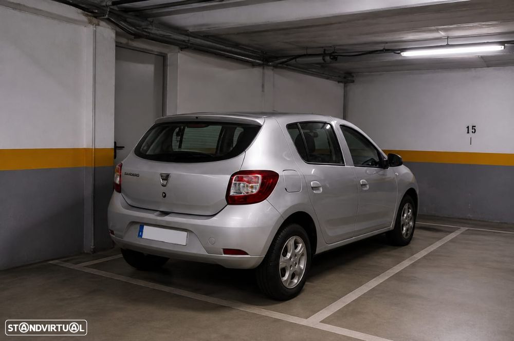 Dacia Sandero - 3